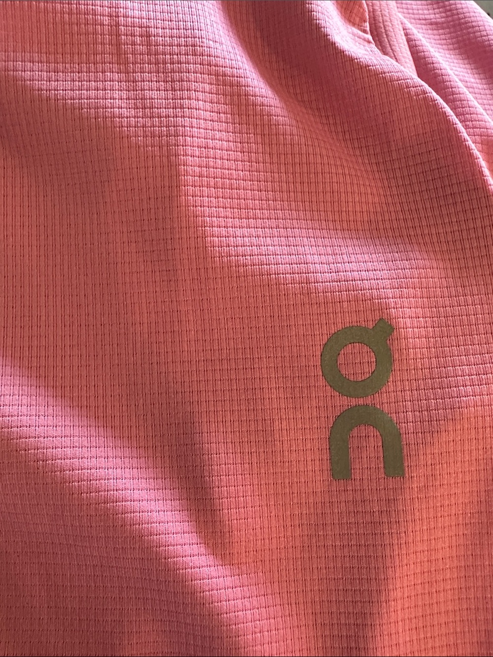 On Women's Core Pink Running Tank New! - Picture 13 of 13